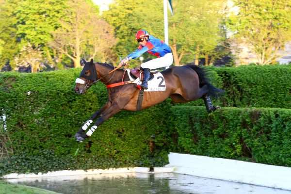 Go For De Houelle