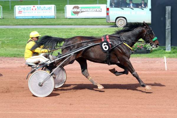 CLOVIS DU VAL