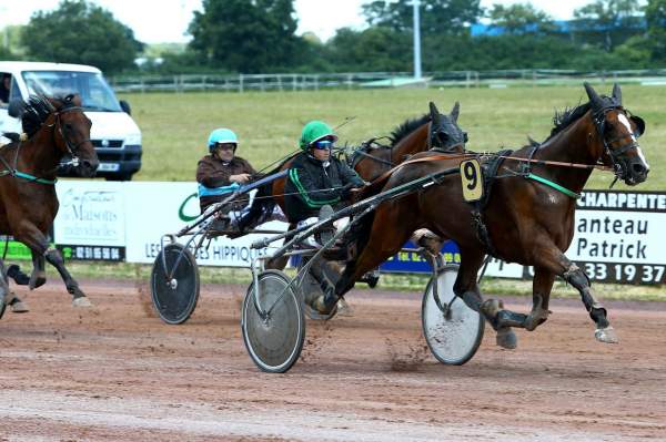 Barbue Quinté+ pmu PRIX LES SABLES D'OLONNE AGGLOMERATION
