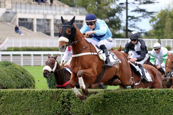 VAYANT D'ARZEMBOUY