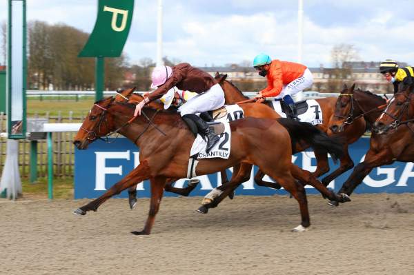 Sous Les Nuages Arrivée Quinté PMU Prix Sagaro Hippodrome de Chantilly 15/03/2021