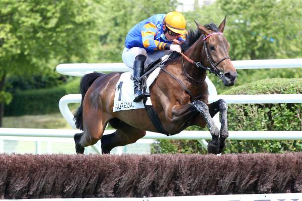 Belle Promesse Arrivée PMU Prix d'Arles Hippodrome d'Auteuil 22/05/2021
