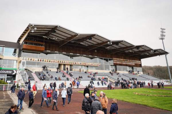 Hippodrome De Laval