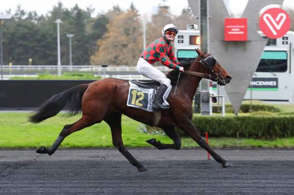Kyrielle Des Vaux Arrivée Pmu Prix Urgent à Vincennes