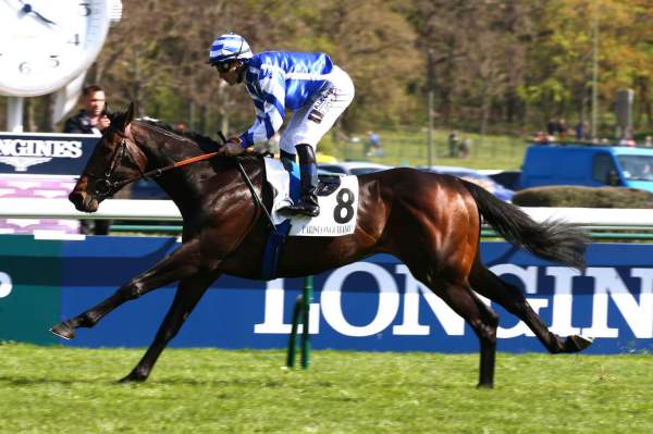 Big Rock Arrivée course PMU Prix la Force à ParisLongchamp