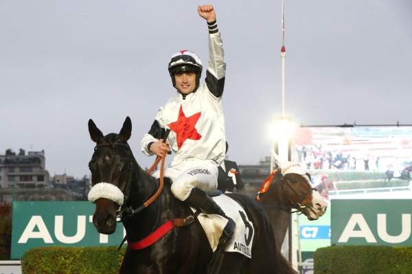 Toscana Du Berlais Arrivée PMU Prix la Haye Jousselin 2025 à Auteuil