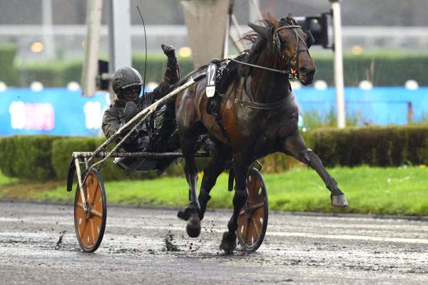 Epic Kronos Arrivée Quinté+ Pmu Prix Tenor De Baune - Amerique Races Q4 à PARIS-VINCENNES