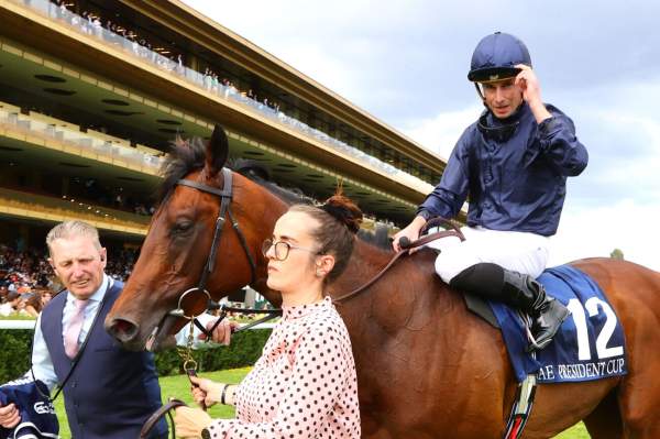 Henri Matisse Arrivée PMU Emirates Poule d'Essai des Poulains à ParisLongchamp