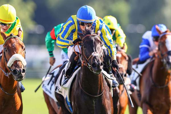 Ganass Arrivée Quinté+ Pmu Cygames Handicap De La Fete Nationale à LONGCHAMP