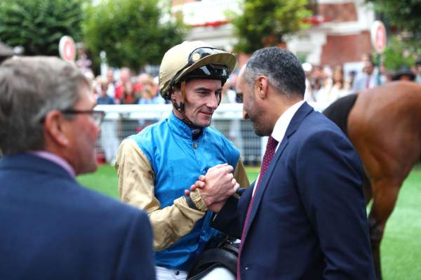 Daniel Tudhope arrivée Prix Rothschild (Gr.1) 2025 hippodrome de Deauville