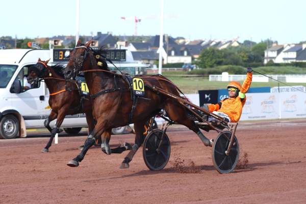 Indy De Jyr Quinté+ Pmu Grand National Du Trot - Ville De Saint-Malo