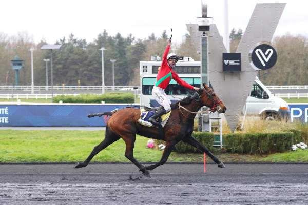 Kapaula De L'epine Arrivée Quinté+ Pmu Prix De L'Ile-De-France - Cornulier Races à Paris-Vincennes