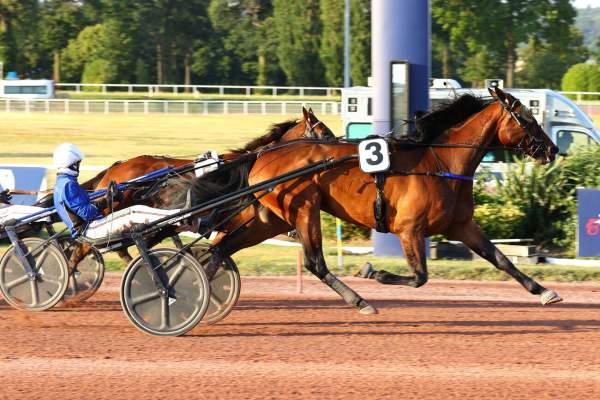 Florida Bi Arrivée Quinté+ pmu Prix Eva à Enghien