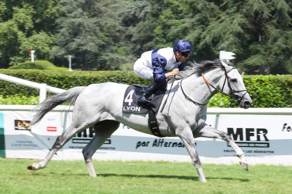 Presage Nocturne Arrivée pmu Grand Prix de Lyon Défi du Galop à Lyon-Parilly