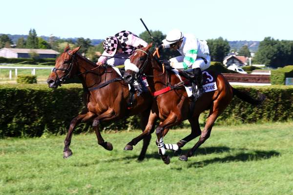 Lunarosa Arrivée Quinté+ pmu Prix de la Ville de Tourgeville à Clairefontaine