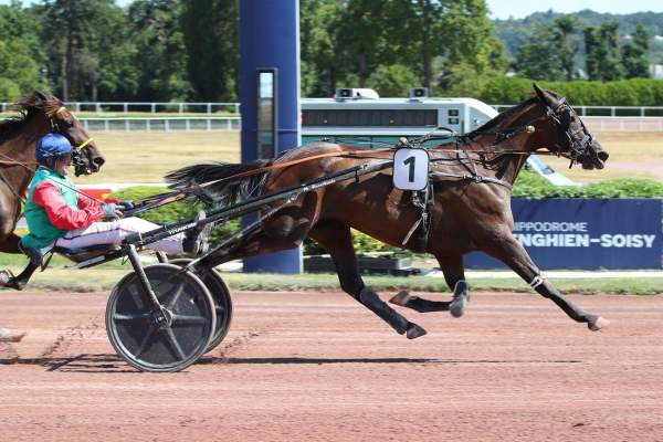 MERCEDES DU LOISIR